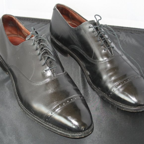 Allen Edmonds Fifth Avenue Cap-Toe Oxford 10.1/2  Shoe in Black main image 5